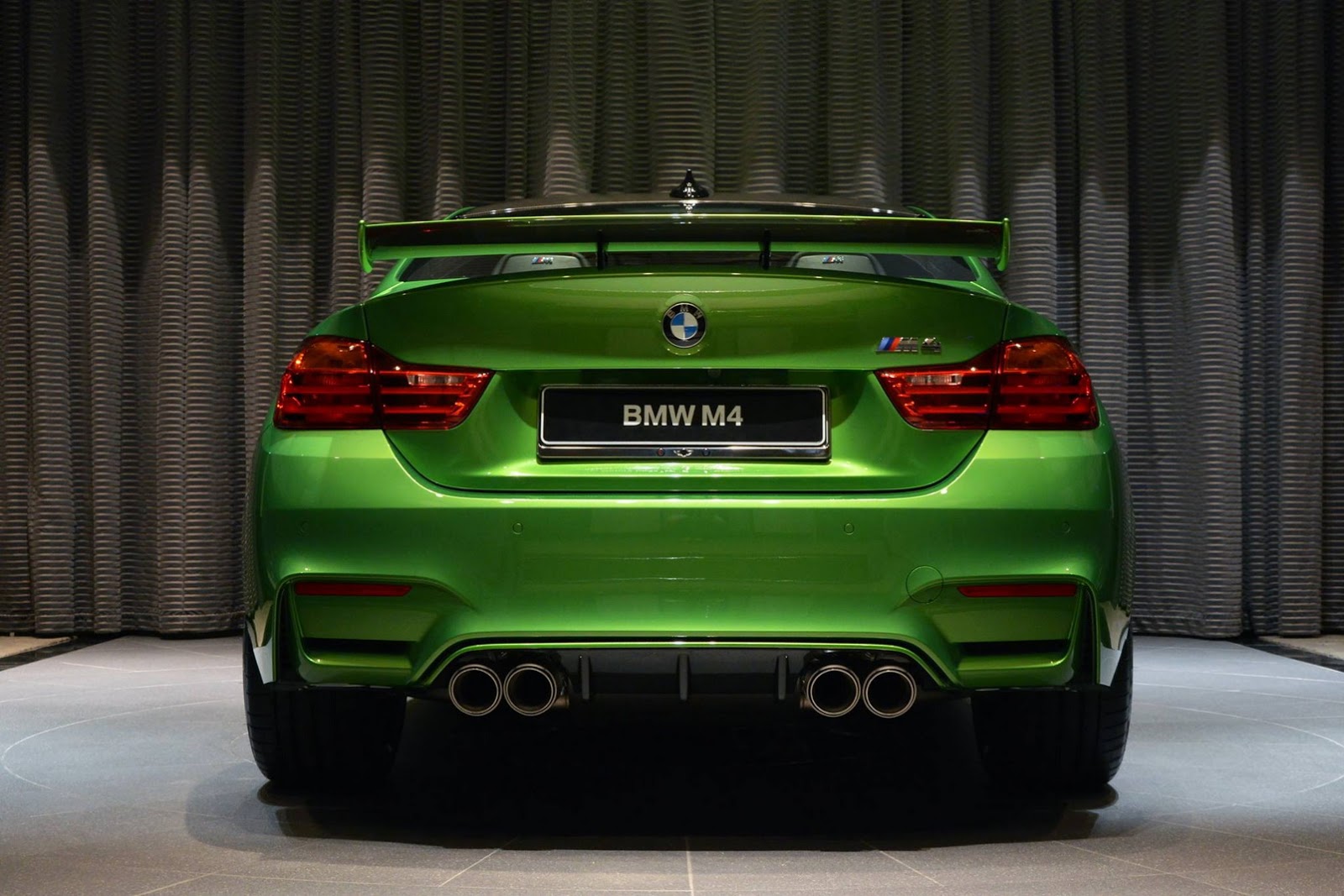 Bmw M4 Java Green