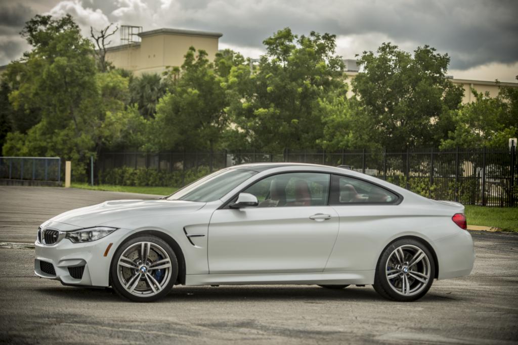 Bmw M4 Mineral White
