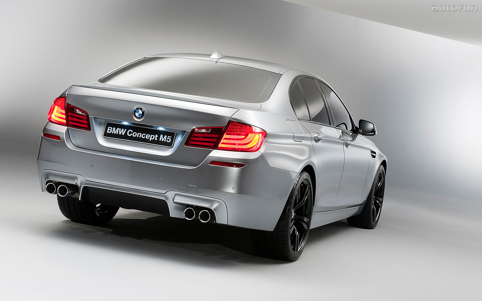 Bmw M5 2011