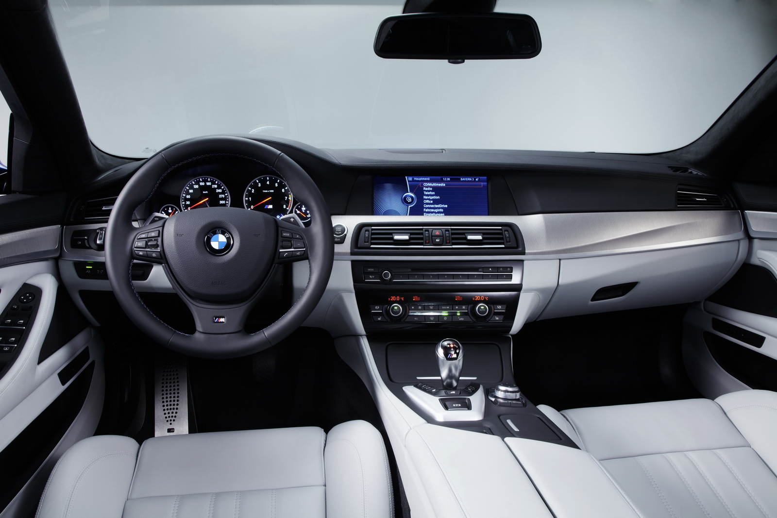 Bmw M5 2011