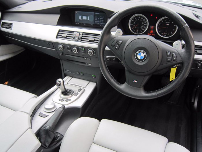 Bmw M5 5.0