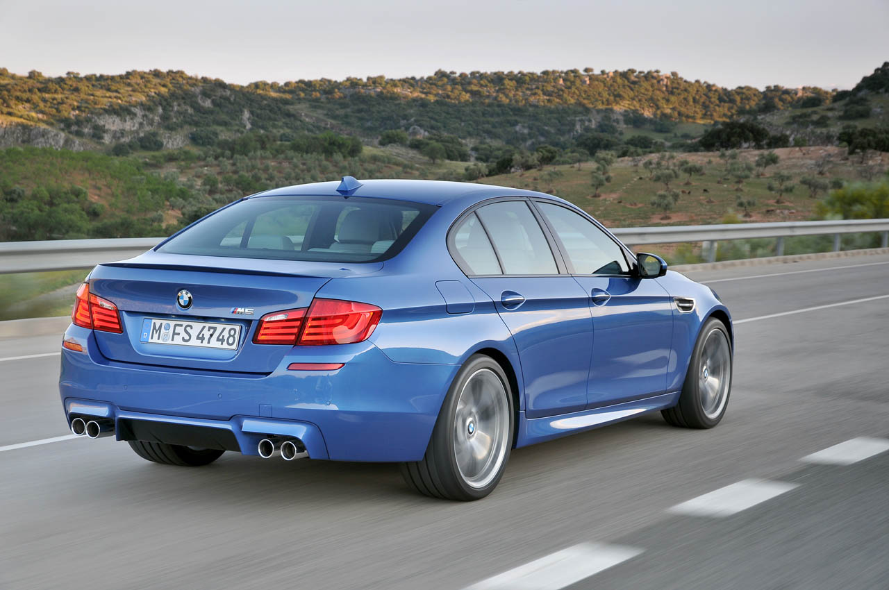 Bmw M5 Twin Turbo V8