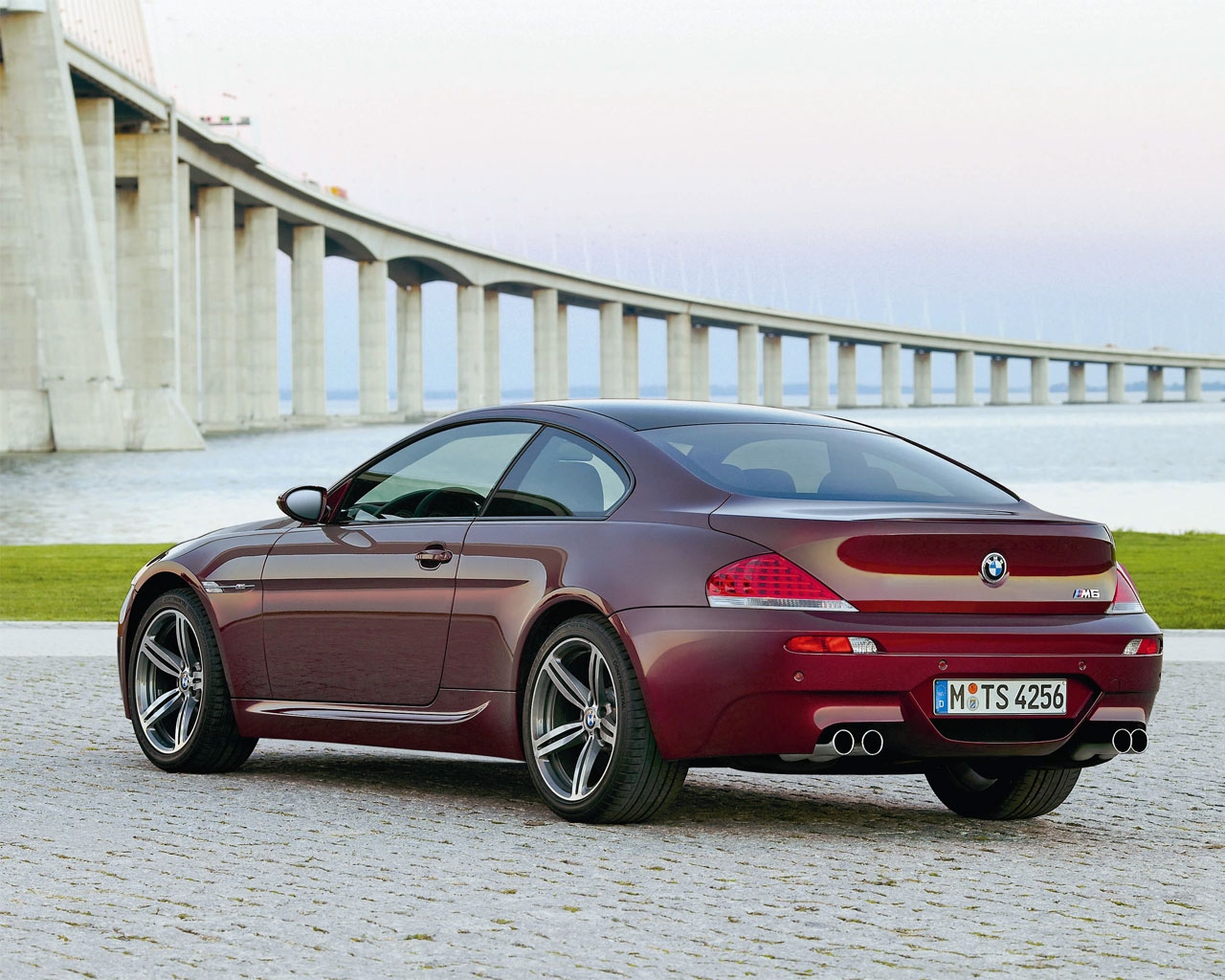 Bmw M6 2005