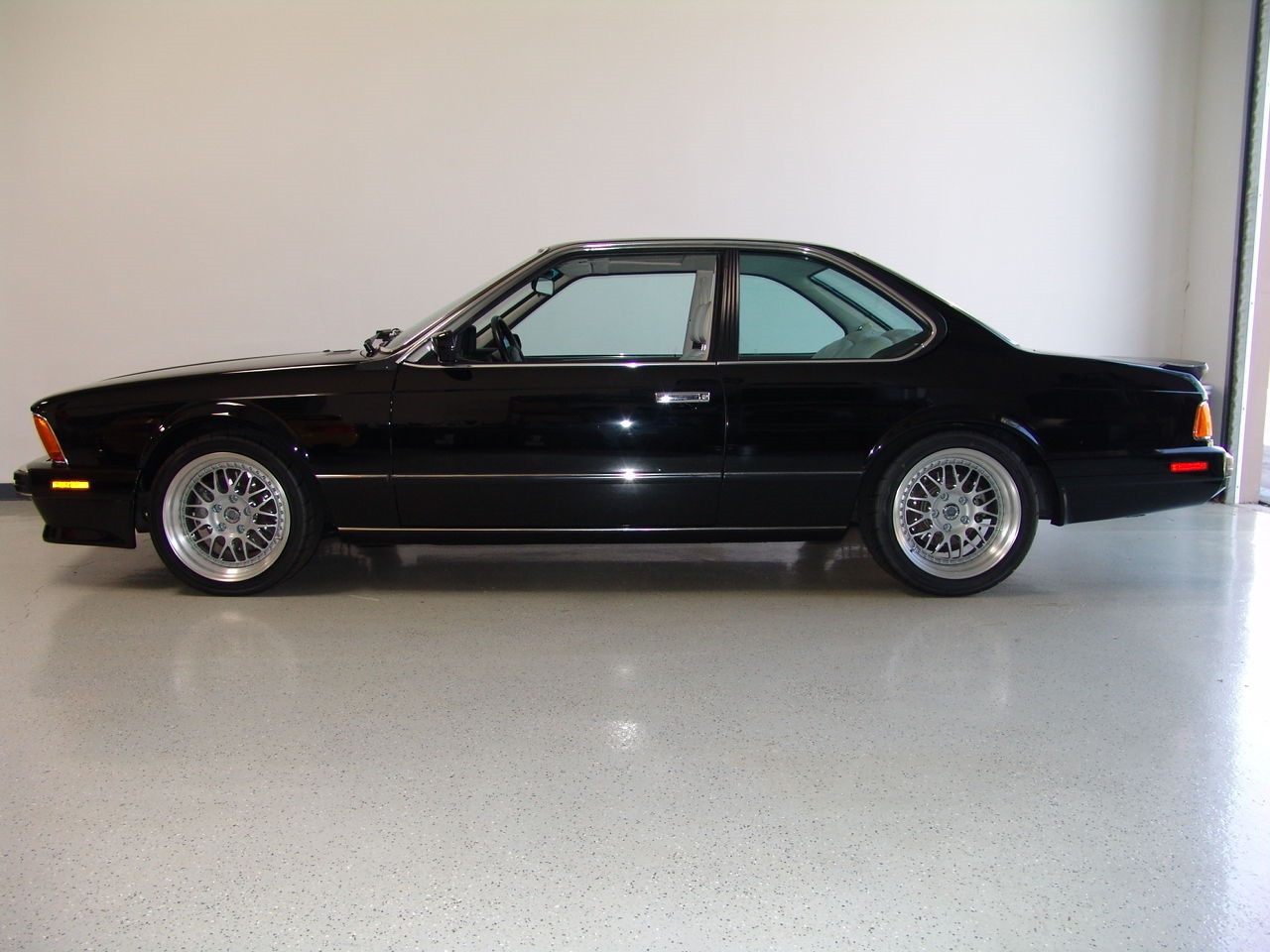 Bmw M6 E24