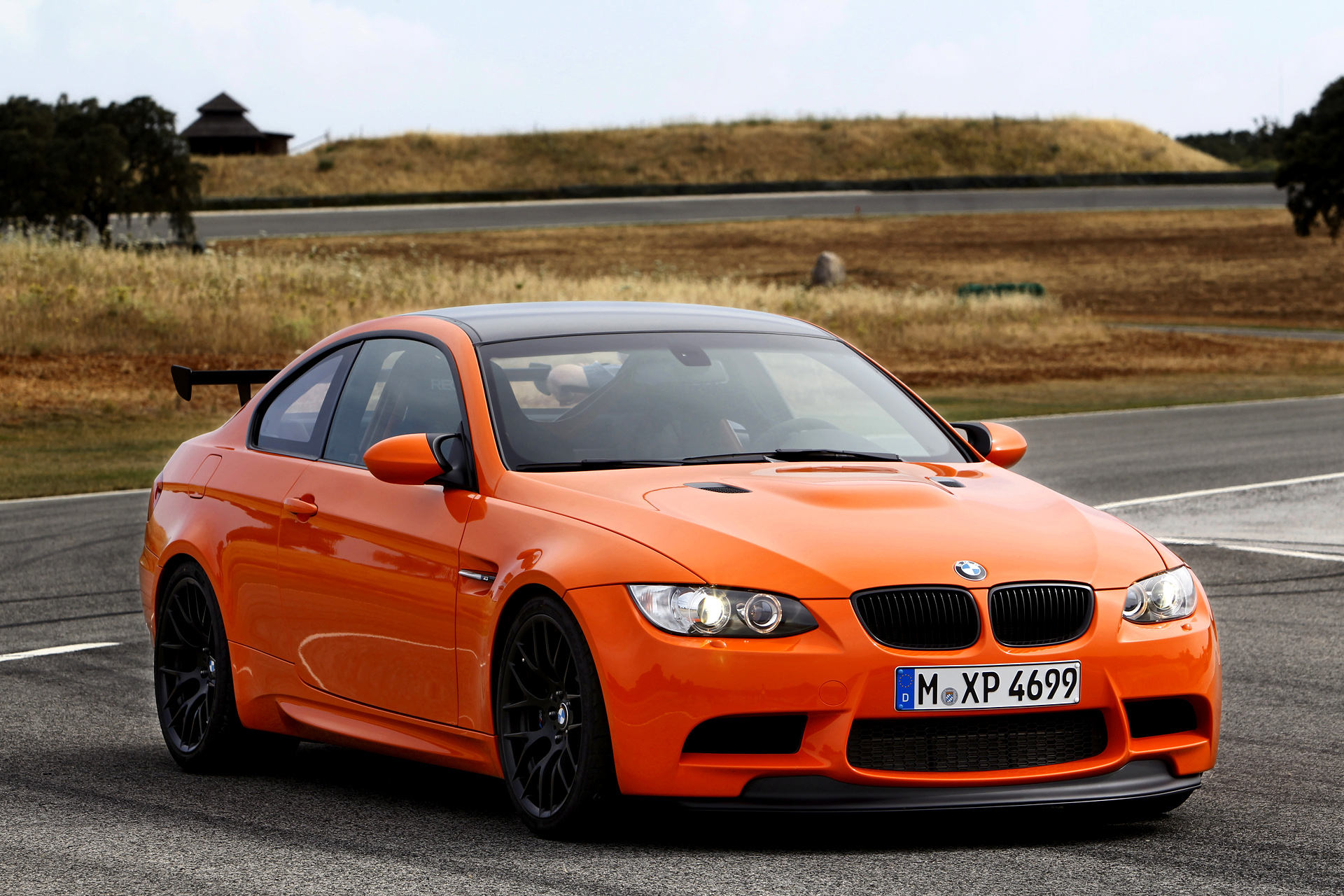 Bmw M6 Orange