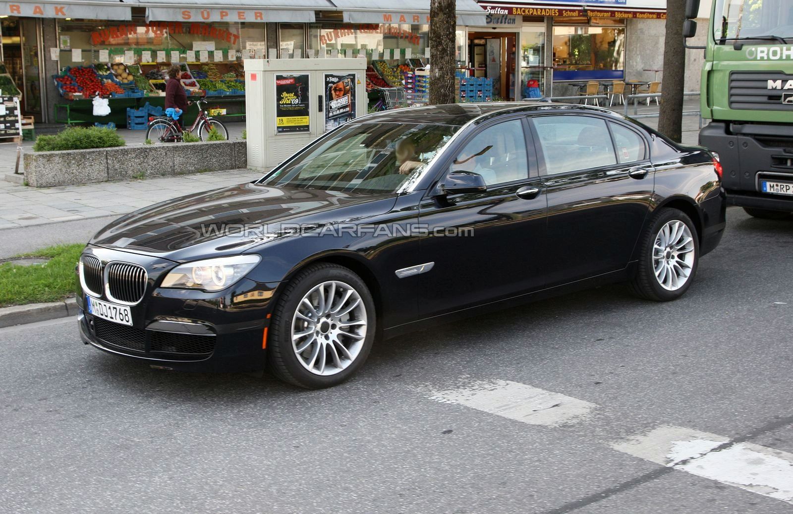 Bmw M7 2009