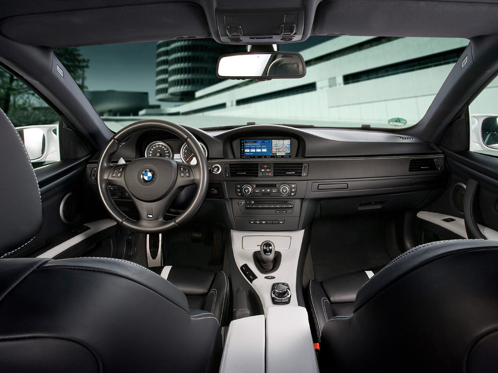 Bmw M7 2010