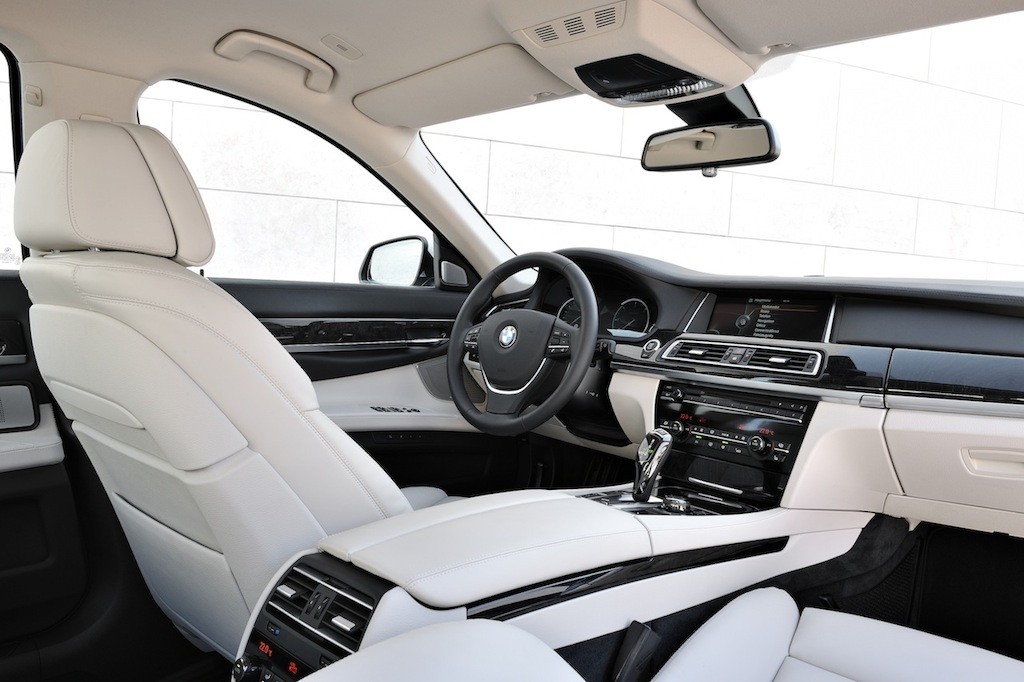 Bmw M7 2015