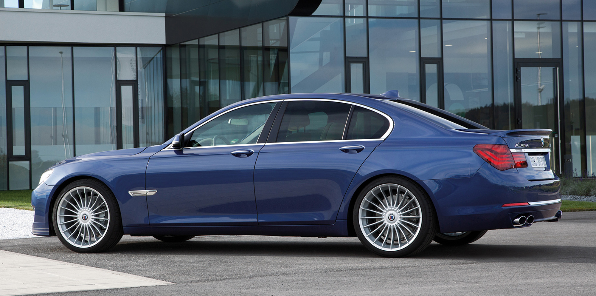 Bmw M7