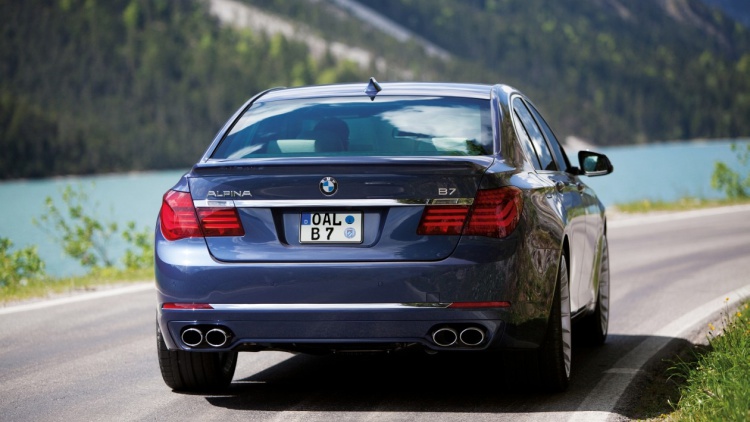 Bmw M7