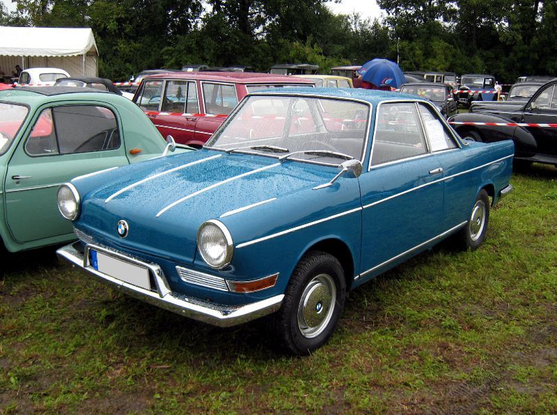 Bmw 700