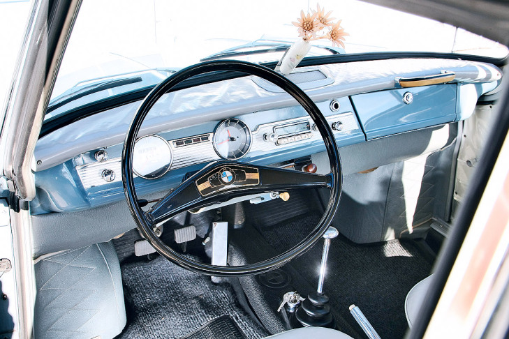 Bmw 700