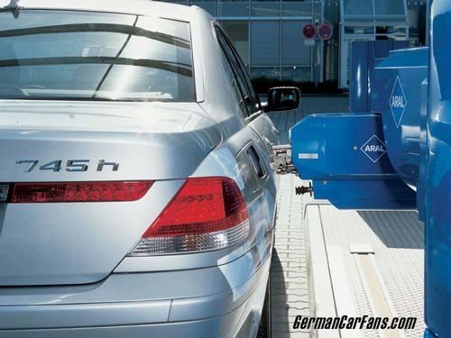 Bmw 745h