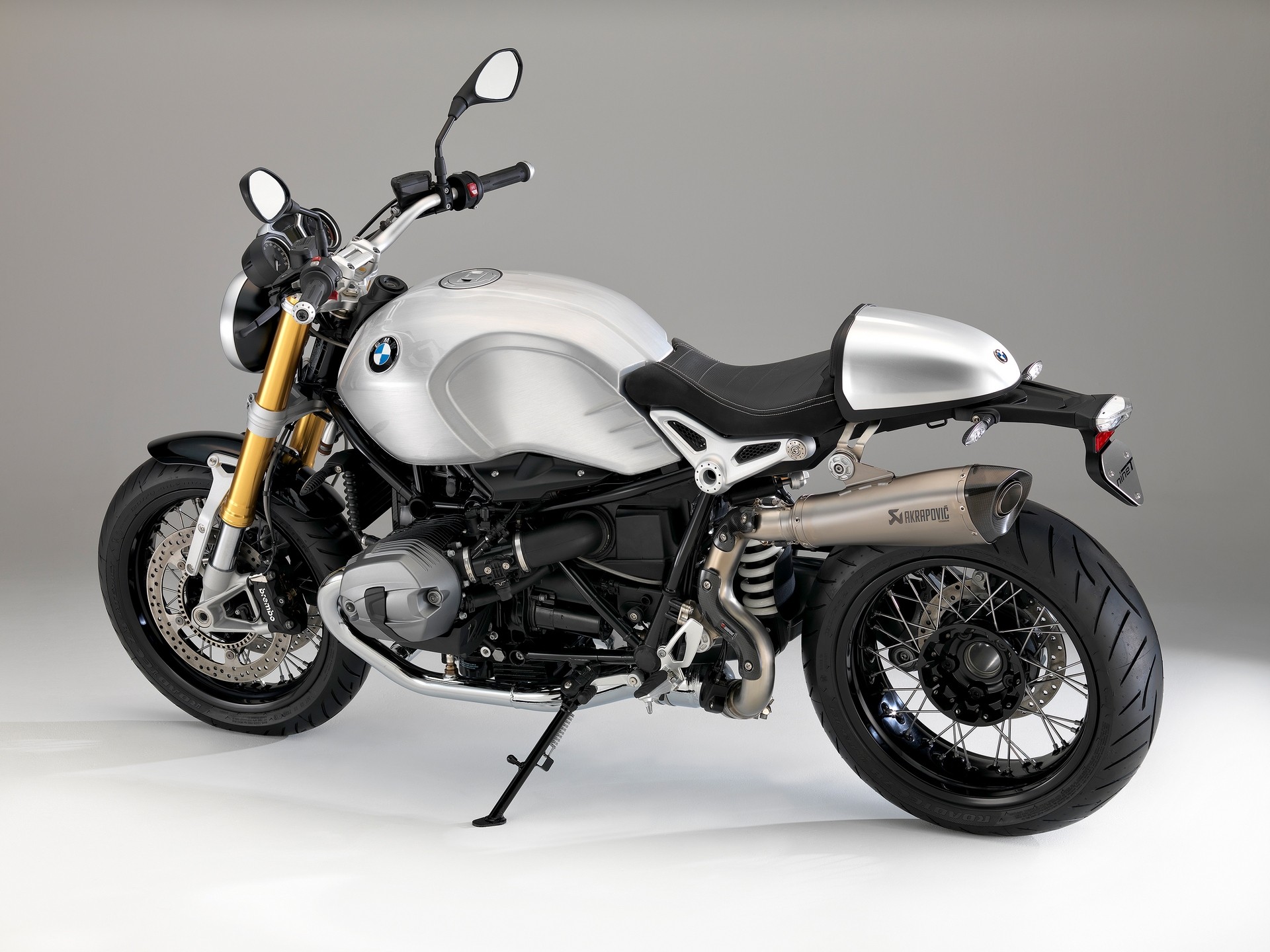Bmw Nine T