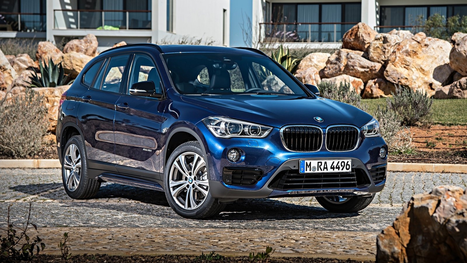 Bmw X1 Awd