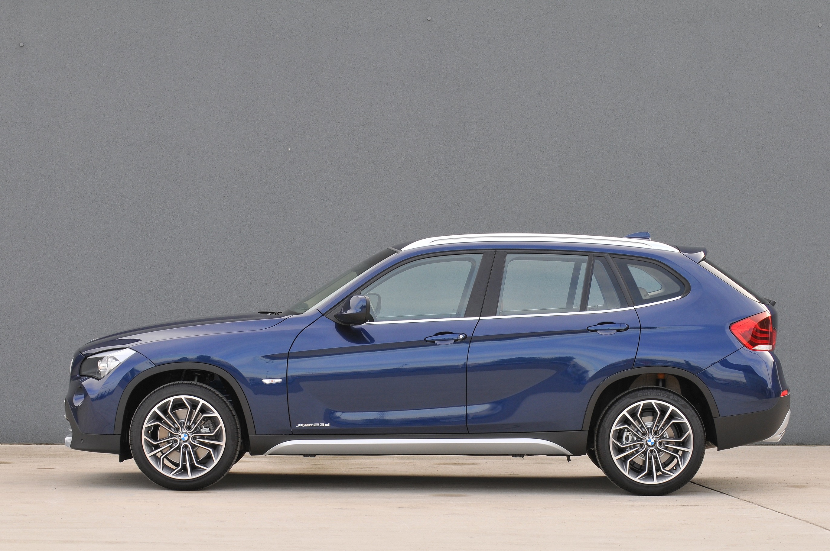 Bmw X1 Deep Sea Blue