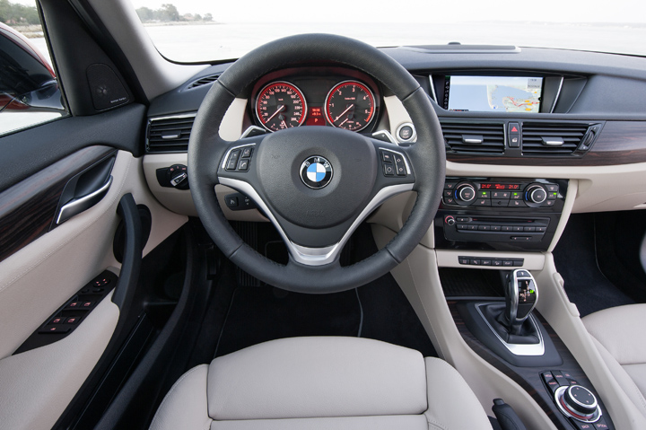 Bmw X1 Premium Package