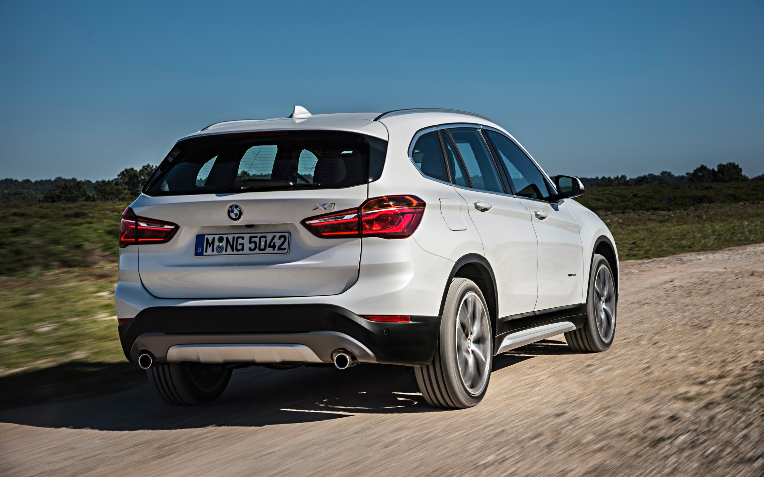 Bmw X1 Premium Package