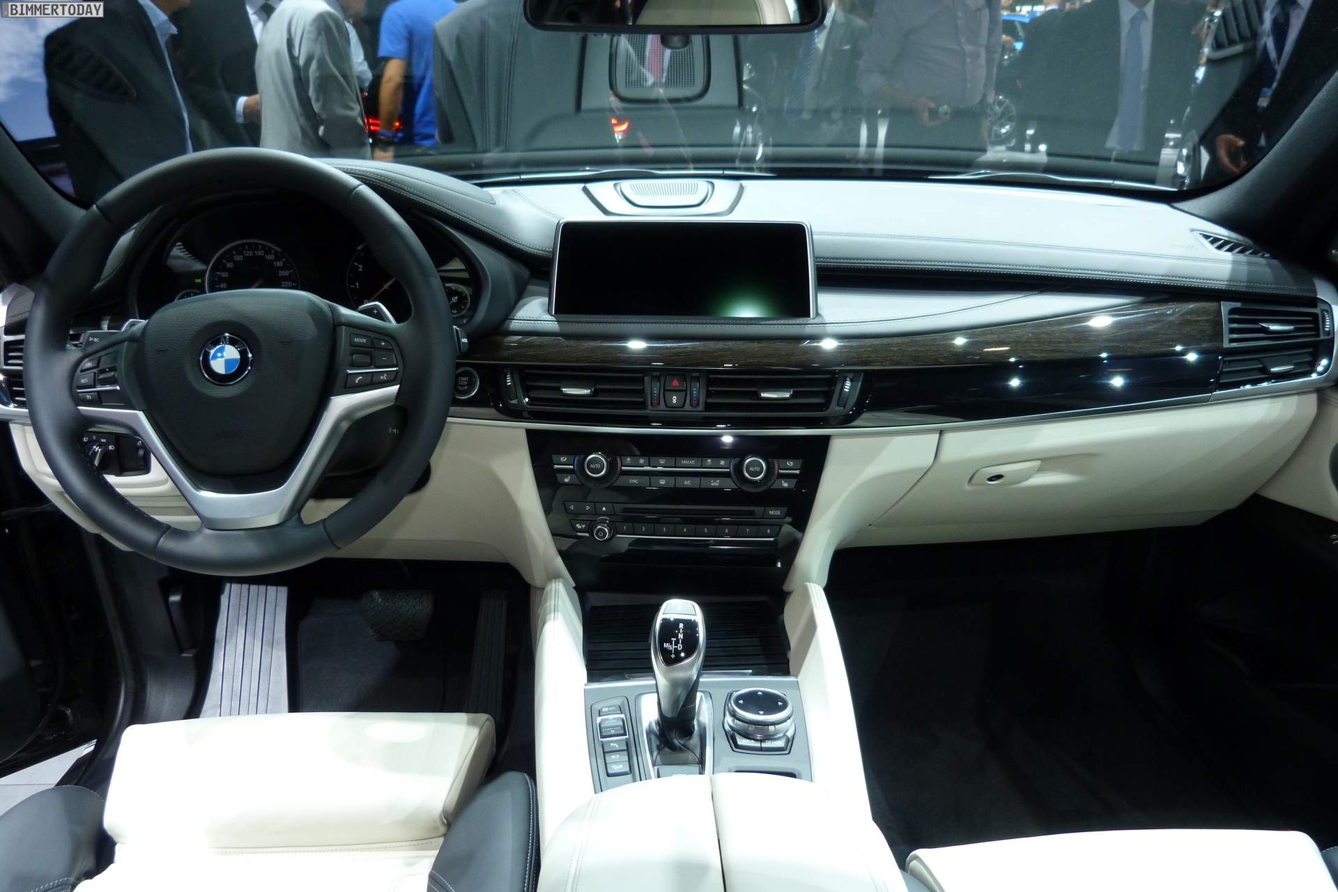 Bmw X6 50i 2014