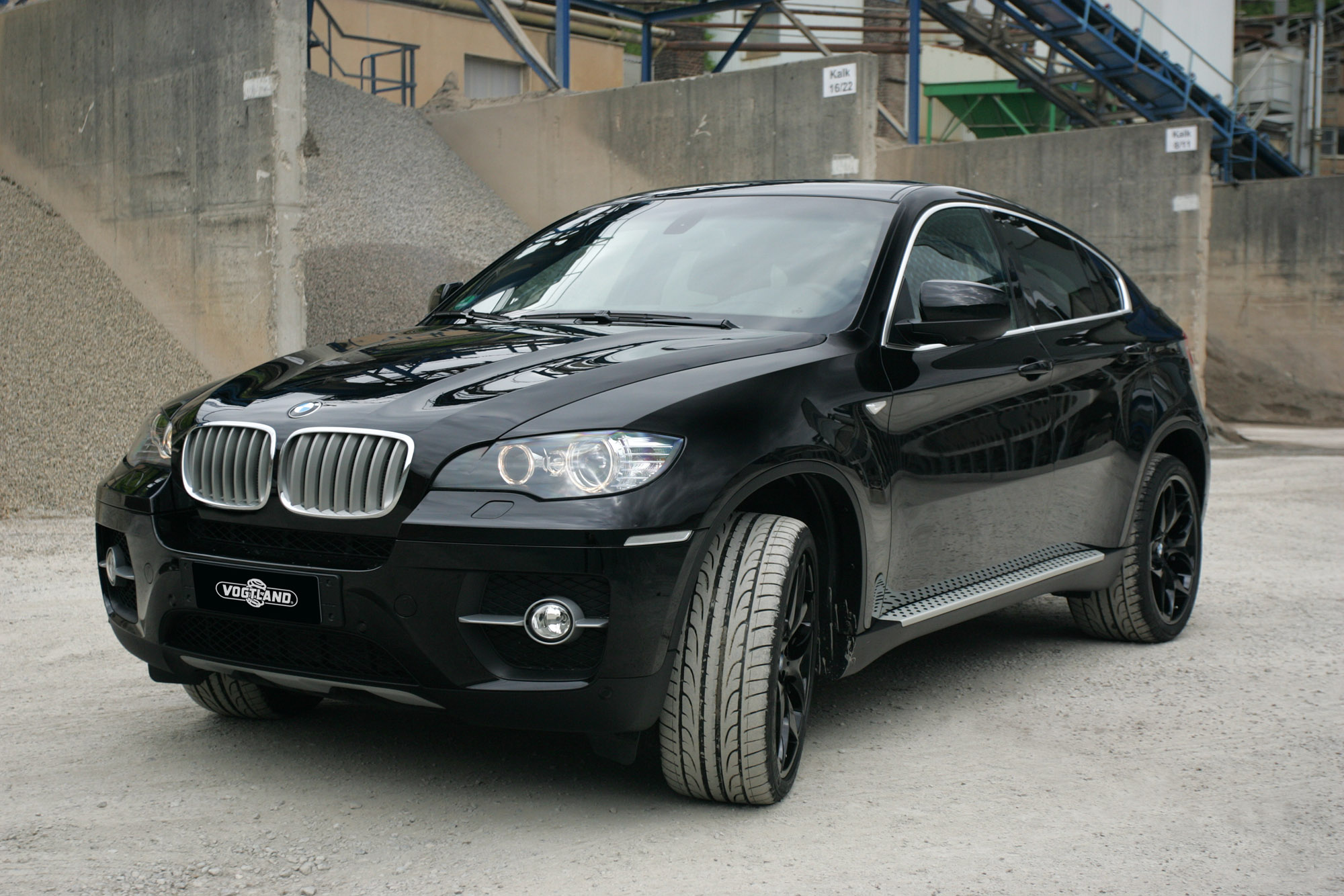 Bmw X6 Black Edition