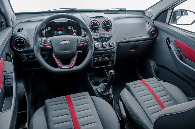 Chevrolet Agile Effect 2014