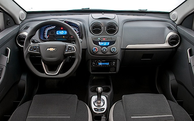 Chevrolet Agile Lt 2014