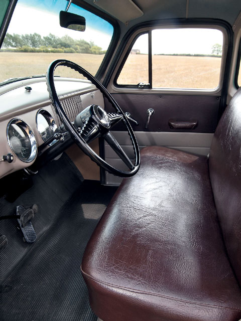 Chevrolet Apache 1954