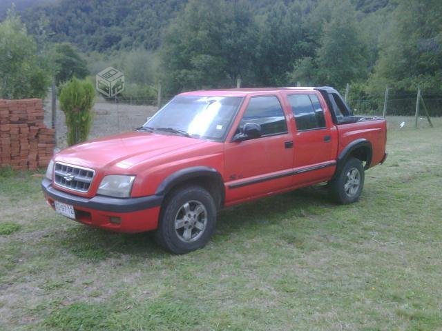 Chevrolet Apache 2004