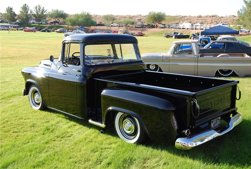 Chevrolet Apache Truck