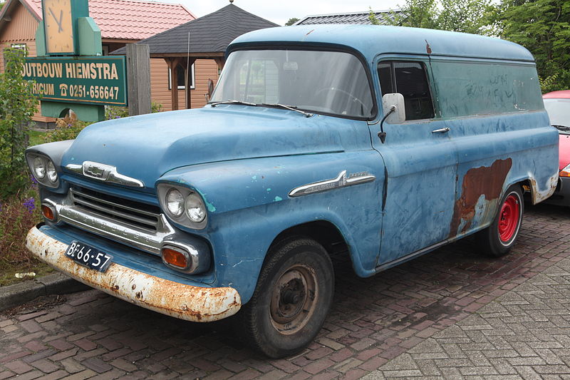 Chevrolet Apache Van