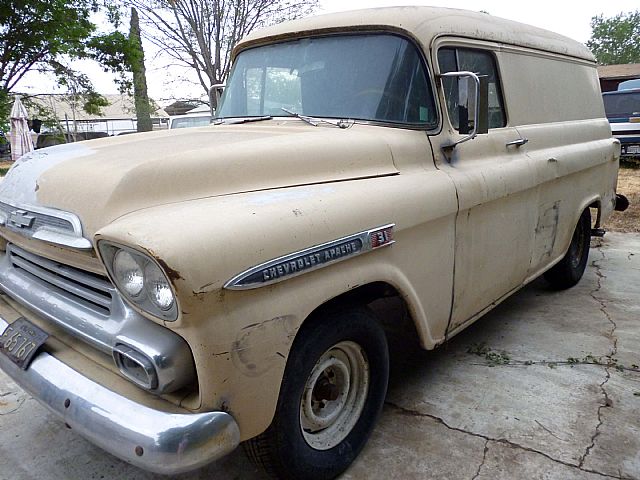 Chevrolet Apache Van