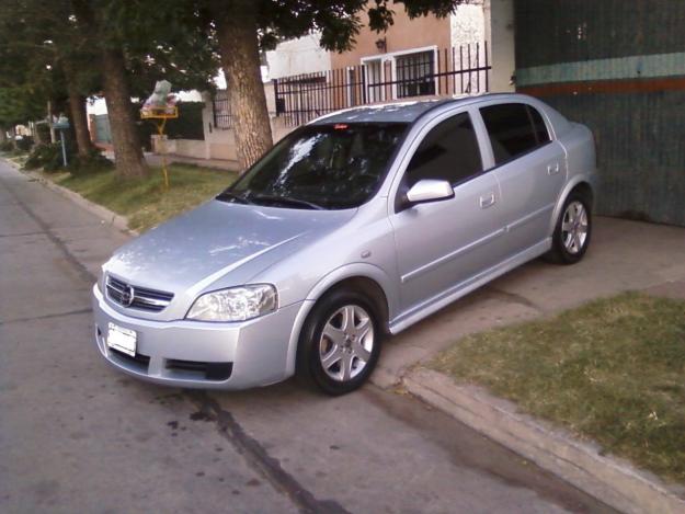 Chevrolet Astra Gls 2.0