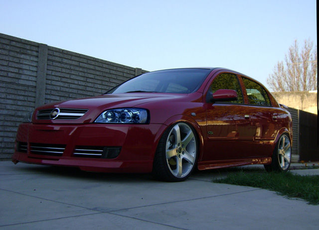Chevrolet Astra Gsi 2.4