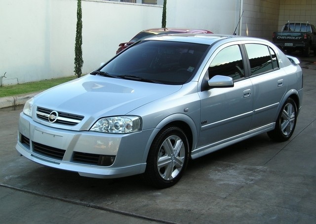 Chevrolet Astra Gsi 2.4
