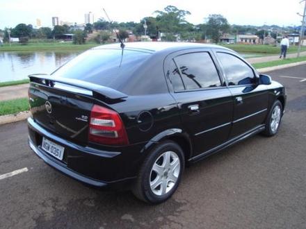 Chevrolet Astra Hatch Advantage 2.0