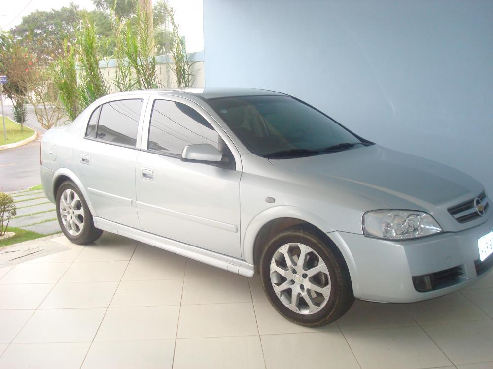 Chevrolet Astra Sedan
