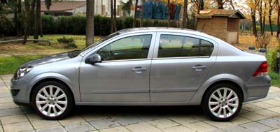 Chevrolet Astra Sedan