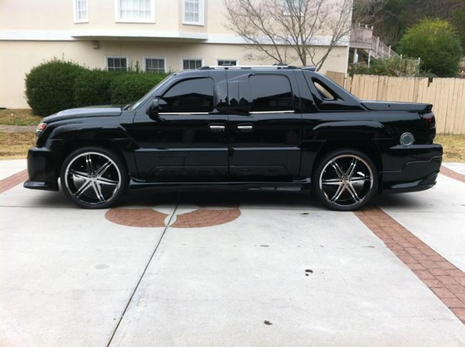Chevrolet Avalanche Custom