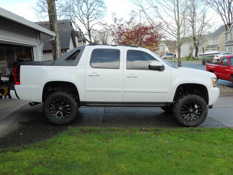 Chevrolet Avalanche Lifted