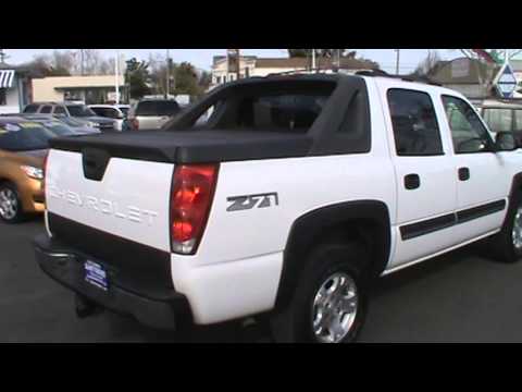 Chevrolet Avalanche White