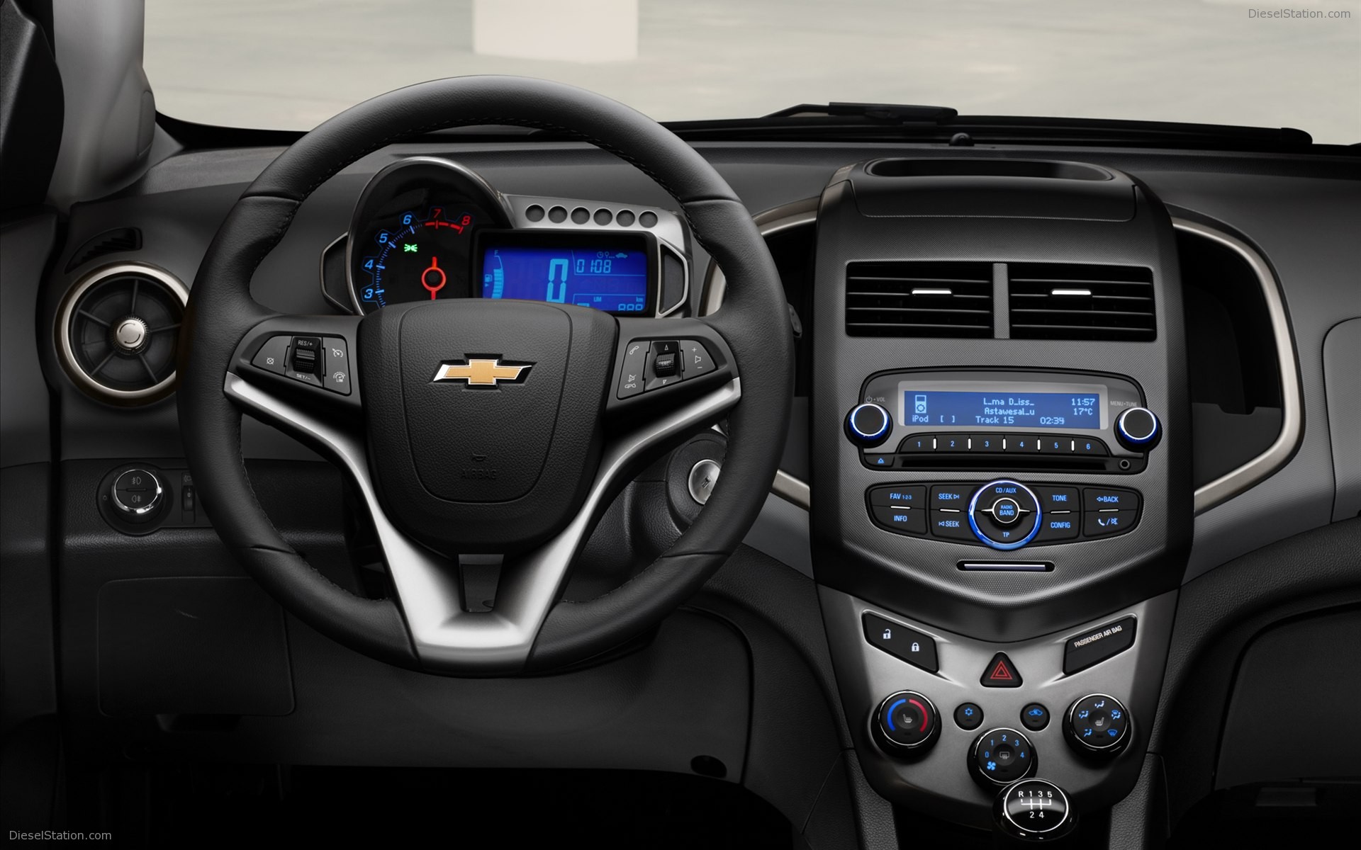 Chevrolet Aveo Hatchback 2011