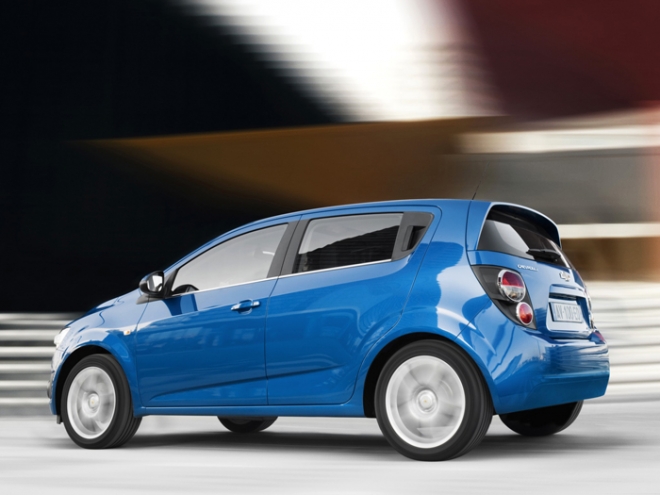 Chevrolet Aveo Hatchback 2014