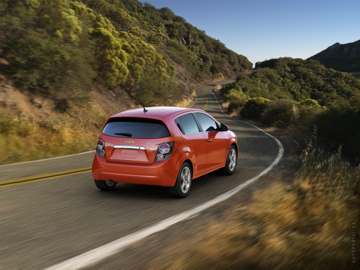 Chevrolet Aveo Hatchback 2014
