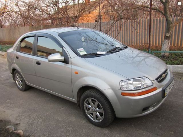Chevrolet Aveo Ls 2005