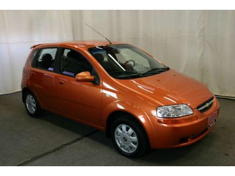 Chevrolet Aveo Orange