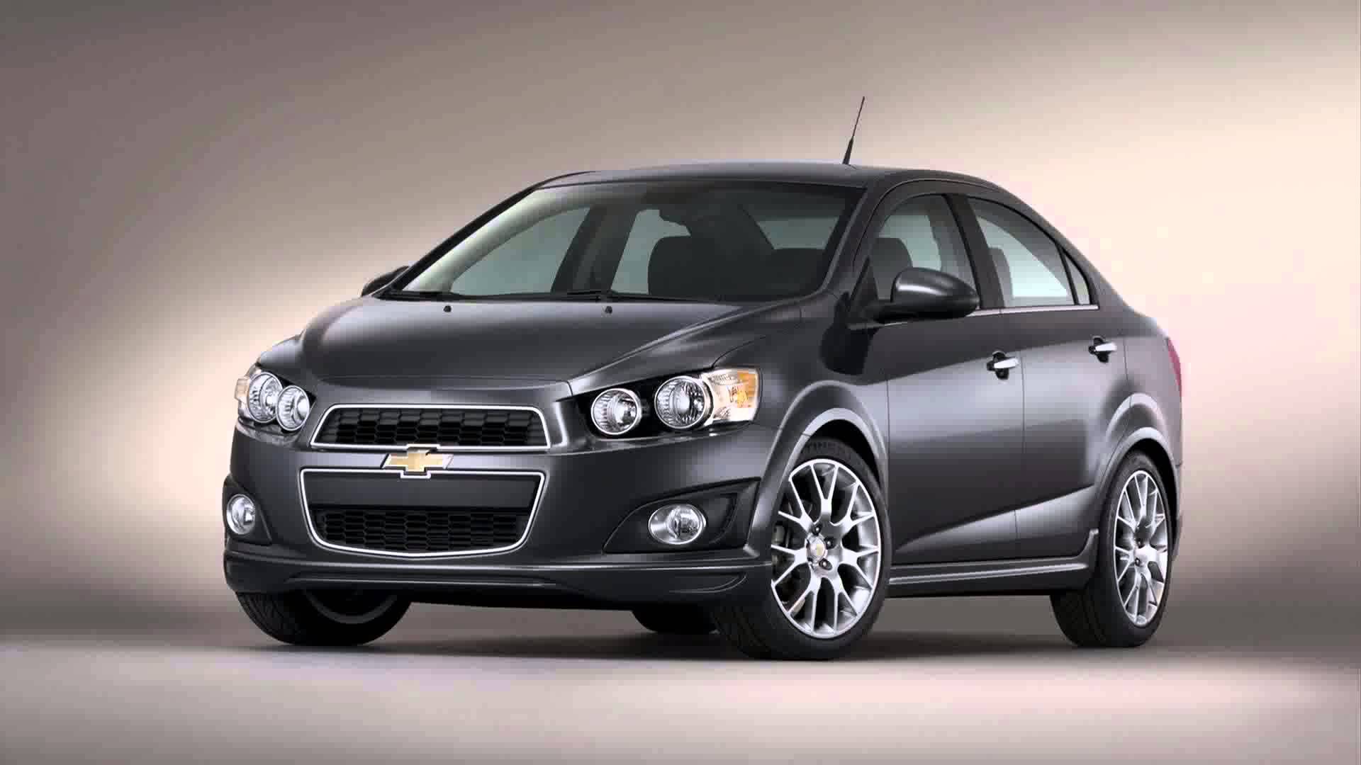 Chevrolet Aveo Sedan 2015