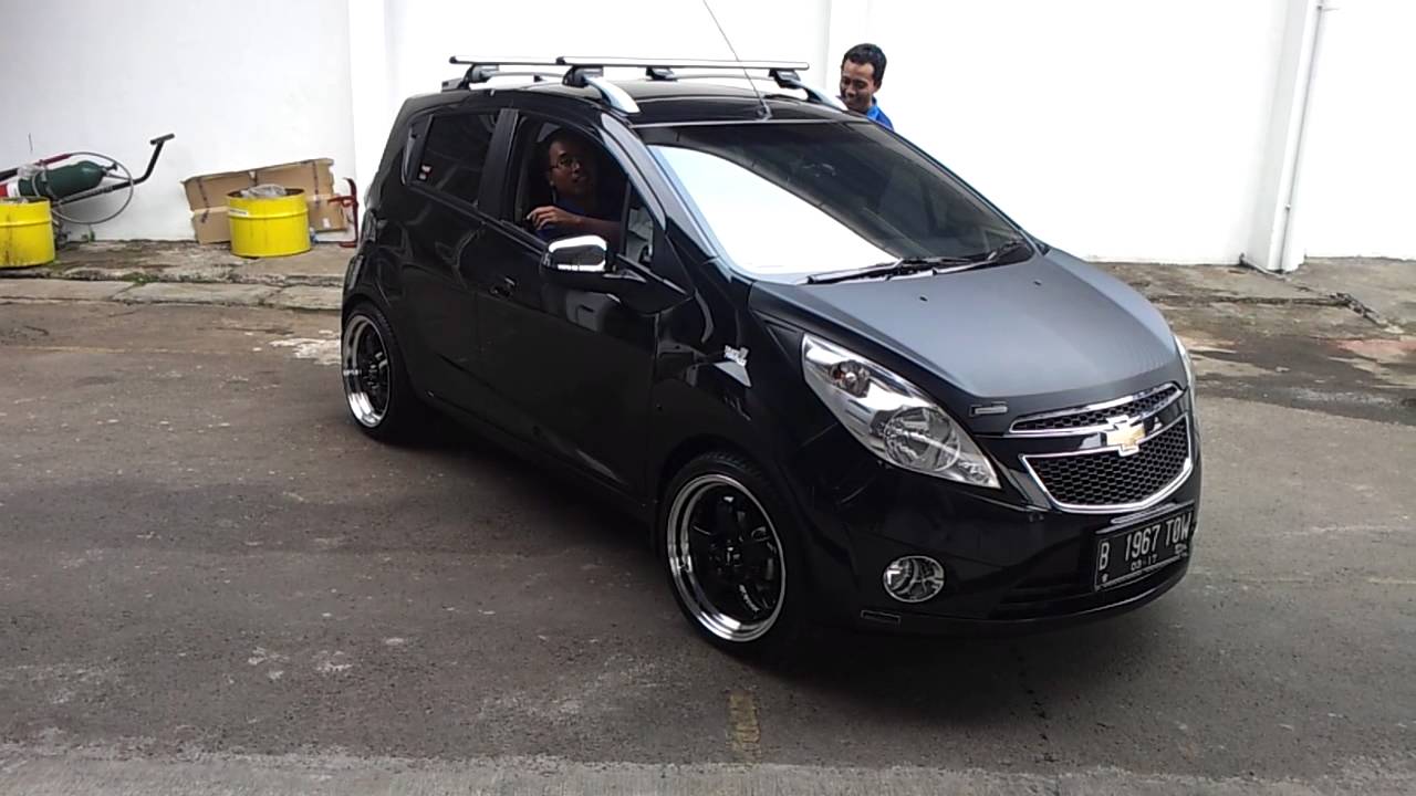 Chevrolet Beat Black