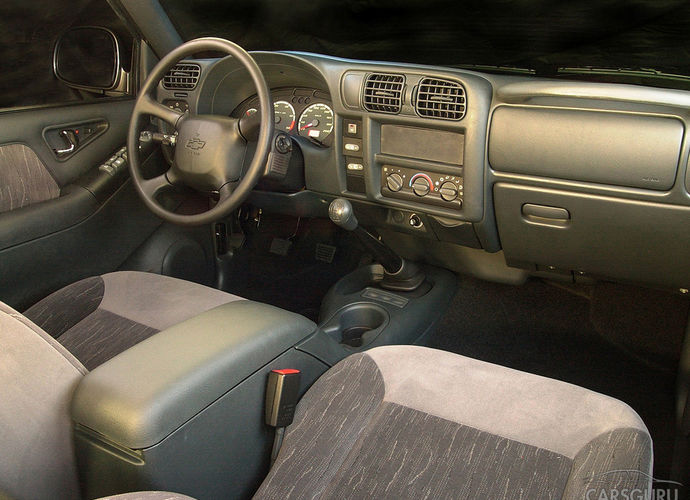 Chevrolet Blazer 2003