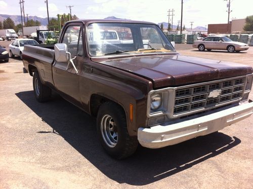 Chevrolet C10 Custom Deluxe