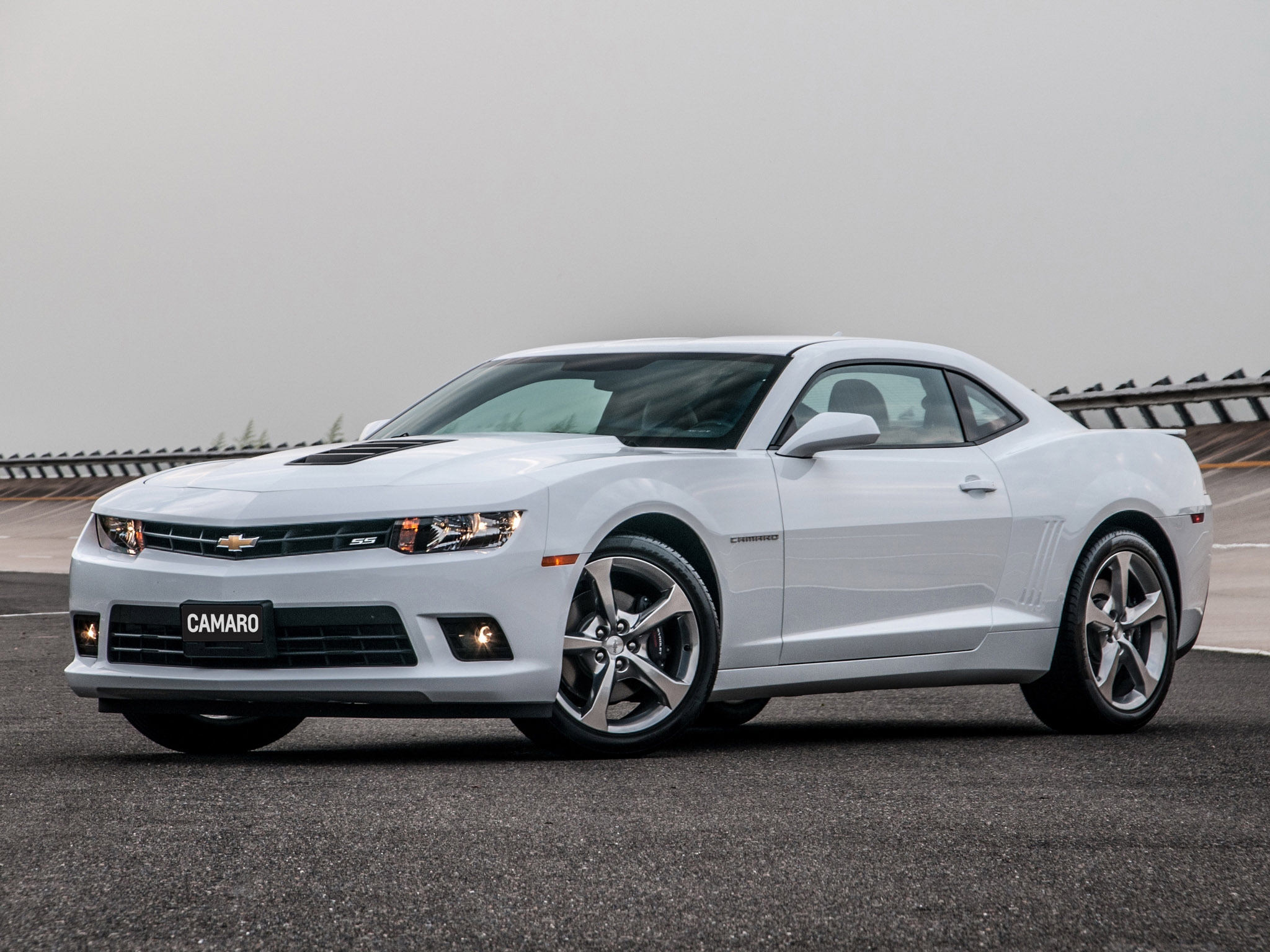 Chevrolet Camaro 2015